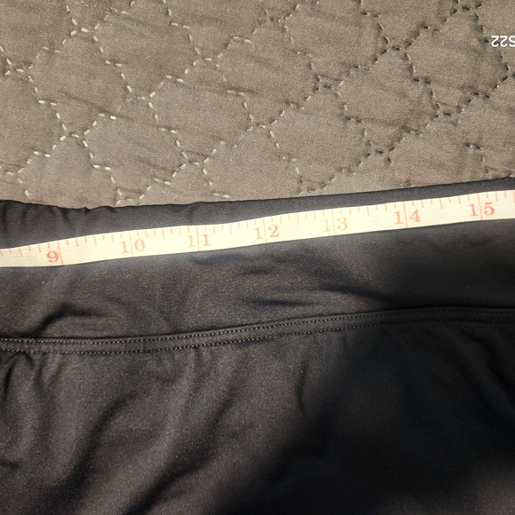 women's swimsuit - Picture 2 of 3